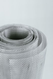 Chapa Expandida de Aluminio de 5x10mm. - 1mm. esp. - 1m. alt.