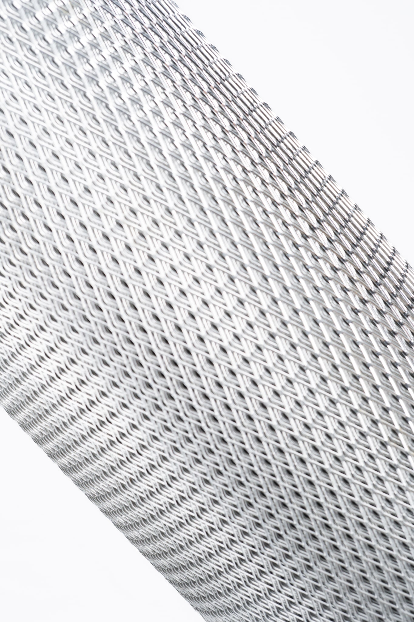 Chapa Expandida de Aluminio de 8x20mm. - 1,2mm. esp. - 1m. alt.