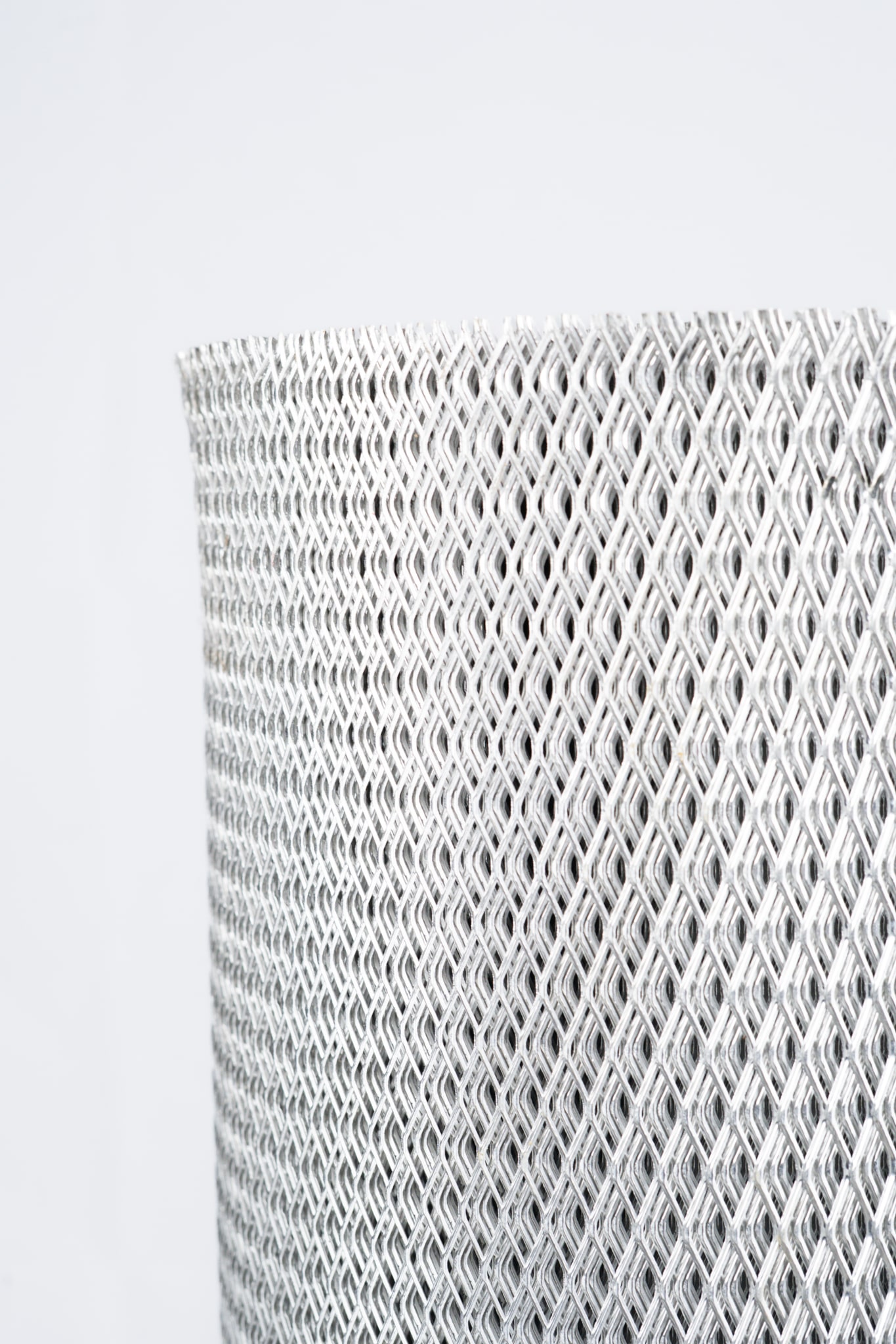 Chapa Expandida de Aluminio de 8x20mm. - 1,2mm. esp. - 1m. alt.