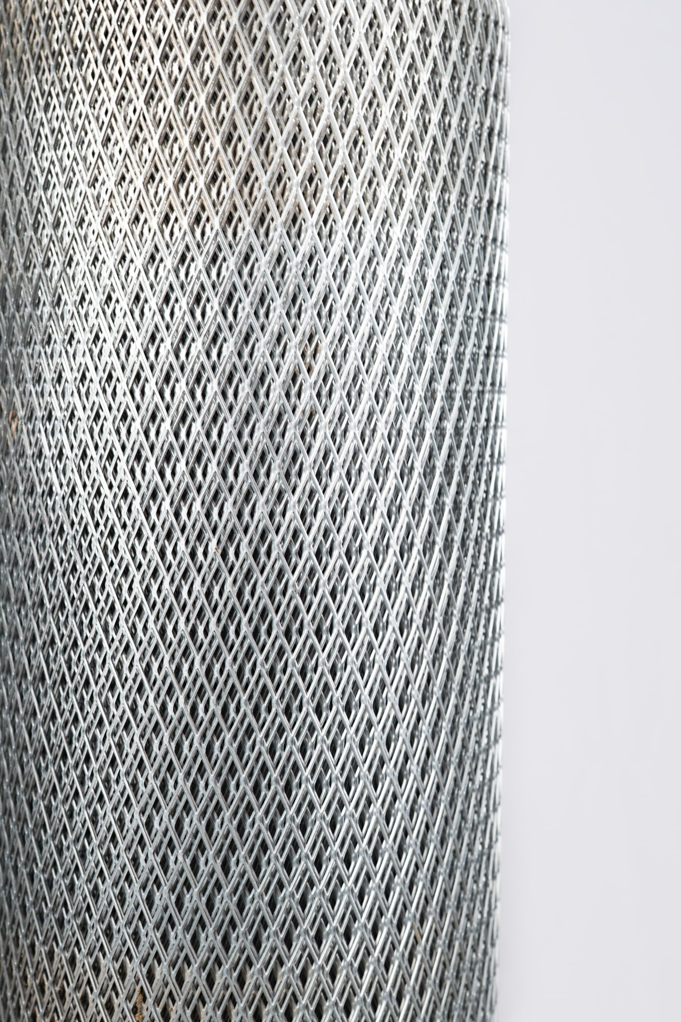 Chapa Expandida Galvanizada de 10x25mm. - 1mm. esp. - 1m. alt.