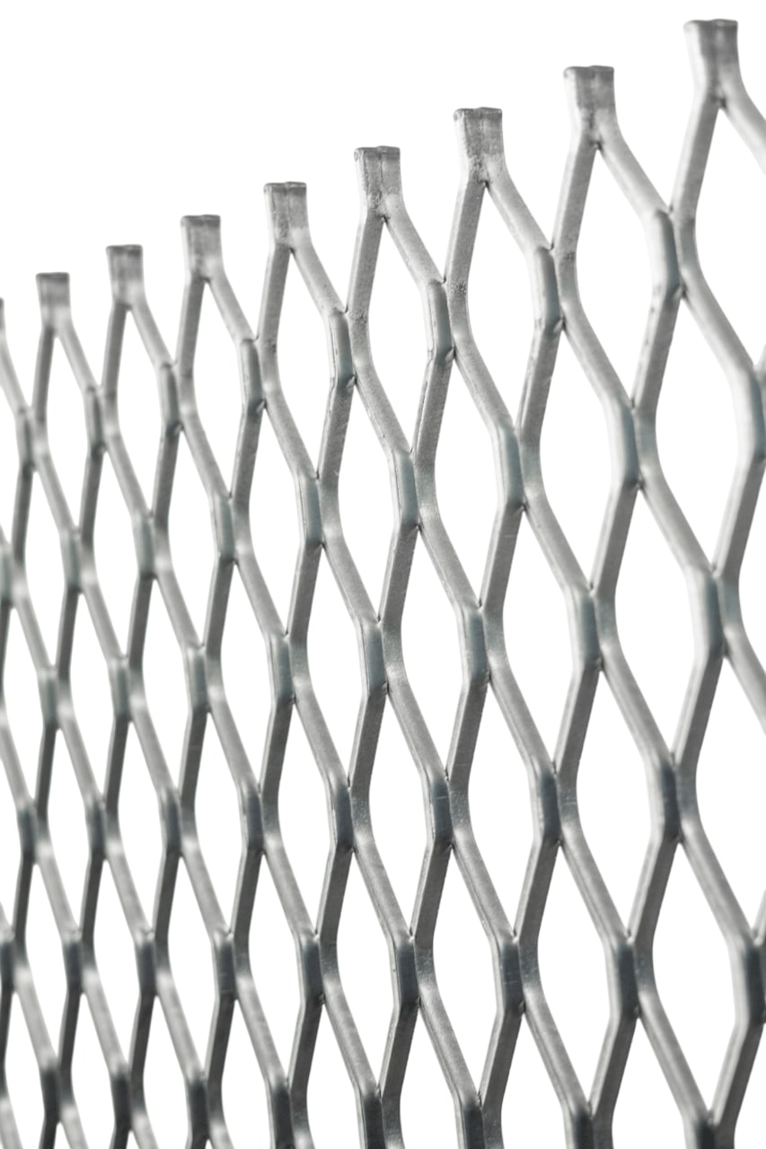 Chapa Expandida de Fierro Negro de 40x100mm. - 6,3mm. esp. - 2x1m. - Brasileña